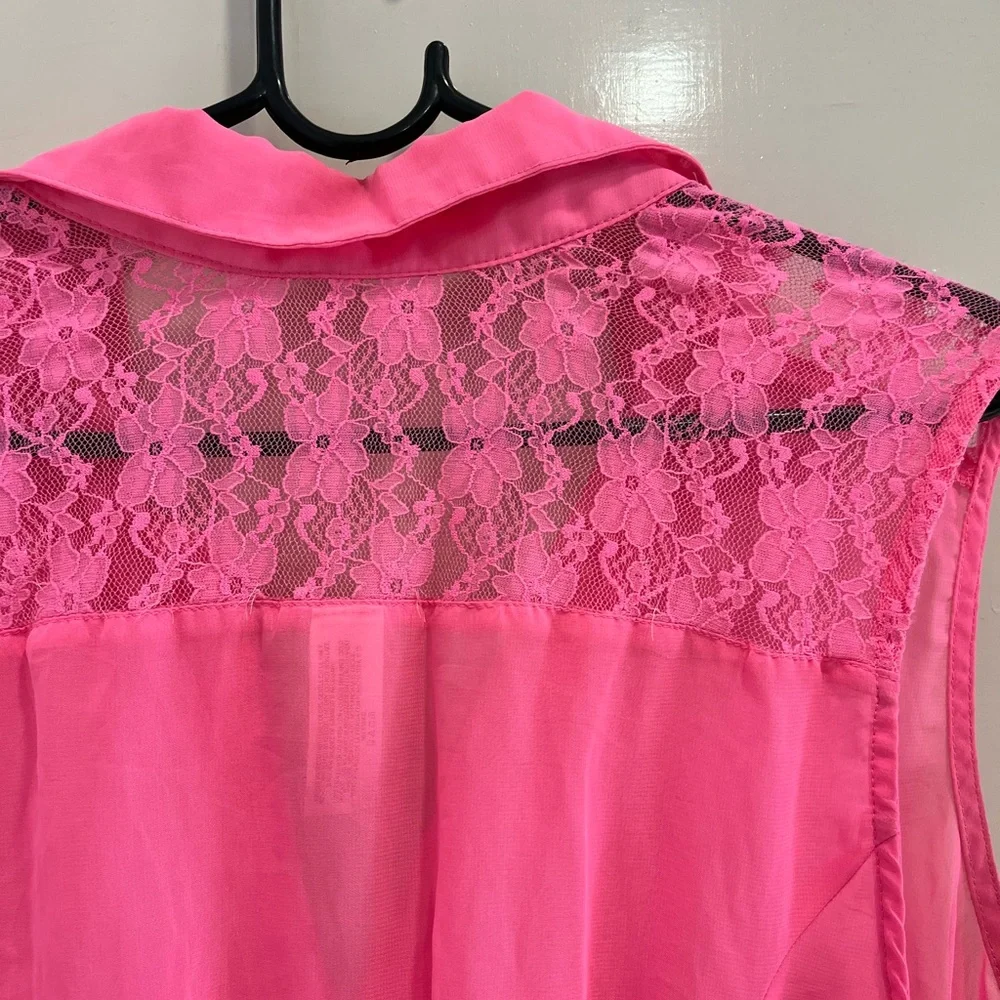 Neon pink shirt with lace detailing - Picture 7 of 10
